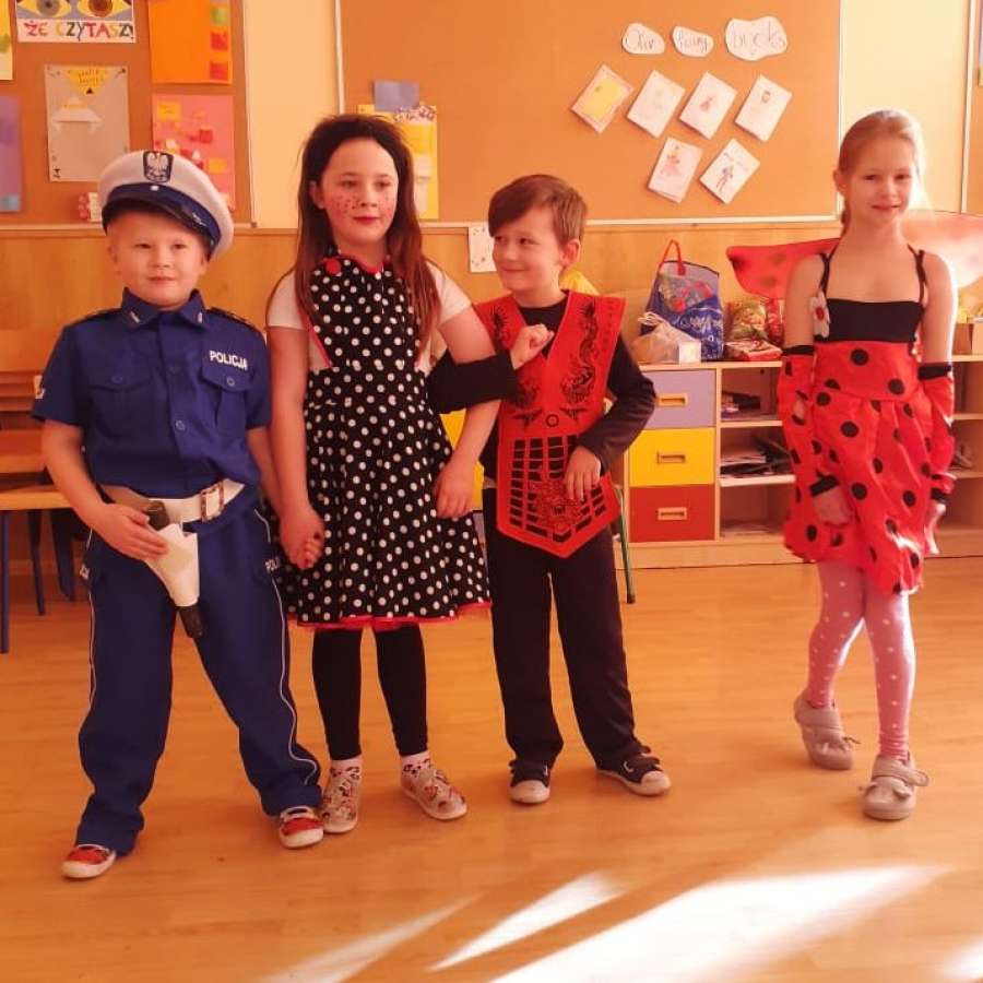 Zabawa karnawałowo-walentynkowa