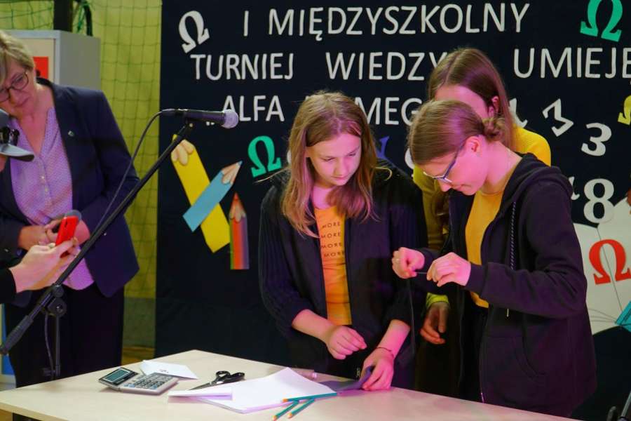 I Międzyszkolny Konkurs "Alfa i Omega"